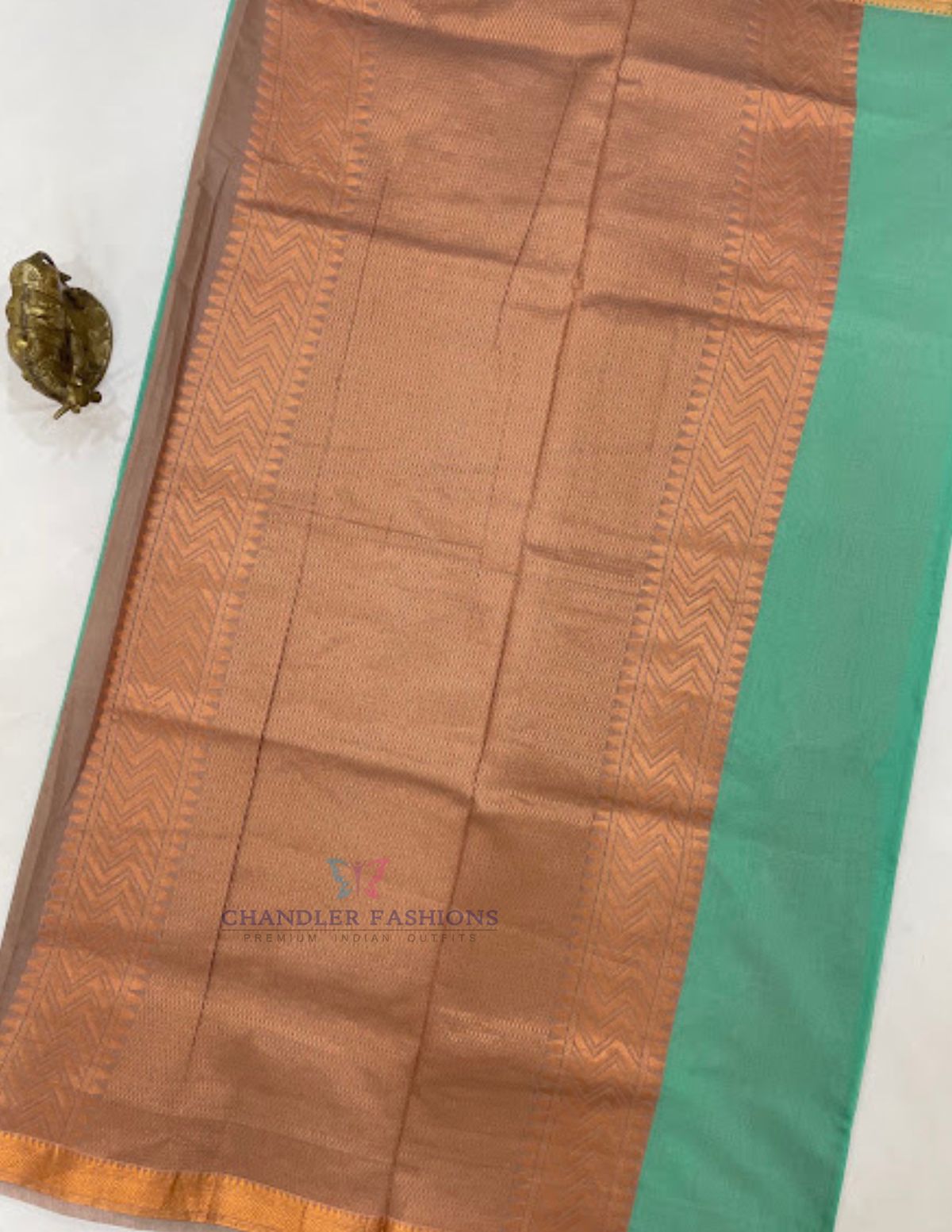 Green Color Saree With Zari Work In Yuma