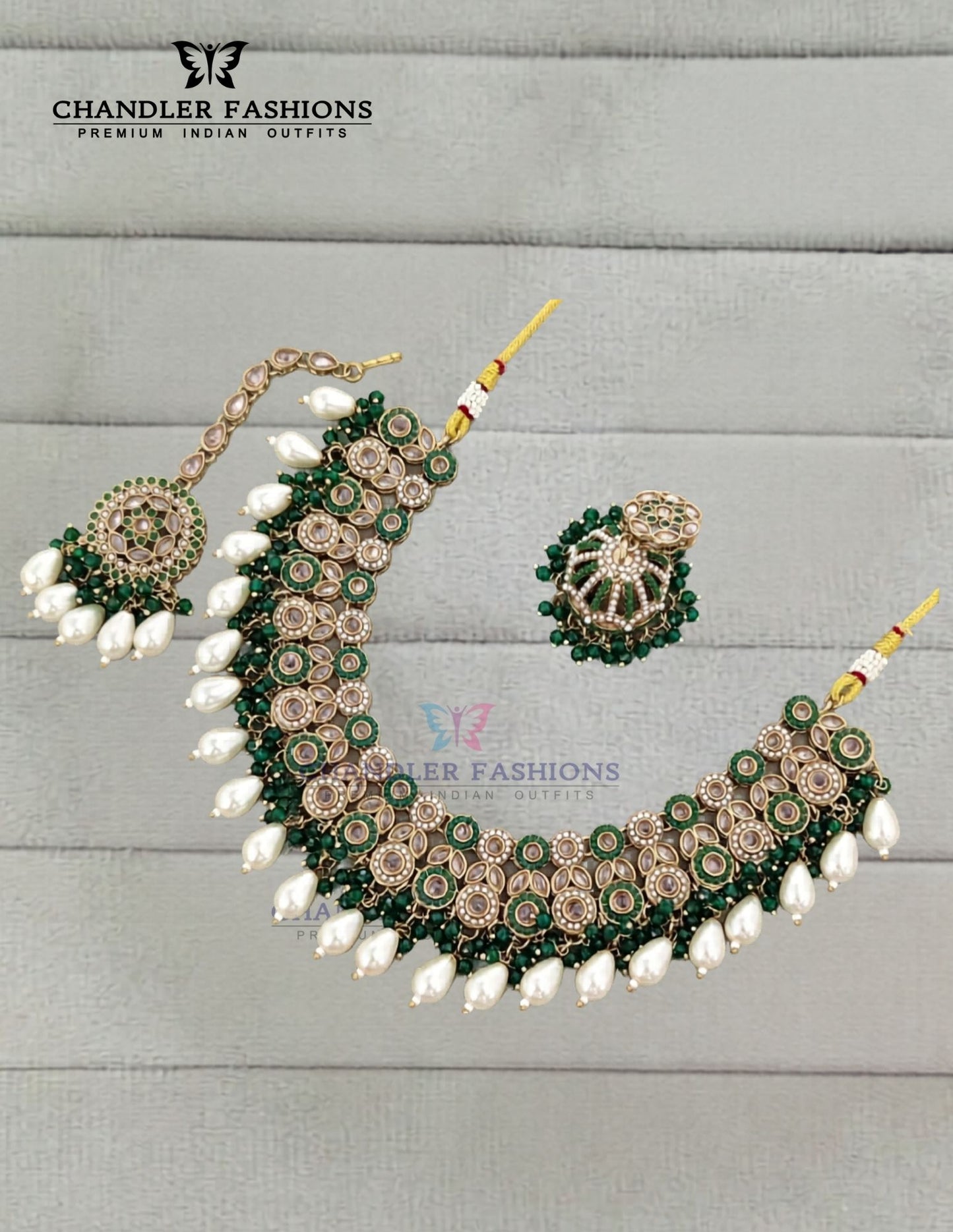 Lovely Gold Color And Green And White Pearl Antique Gold Jhumka Necklace Set with Earrings And Maang Tikka