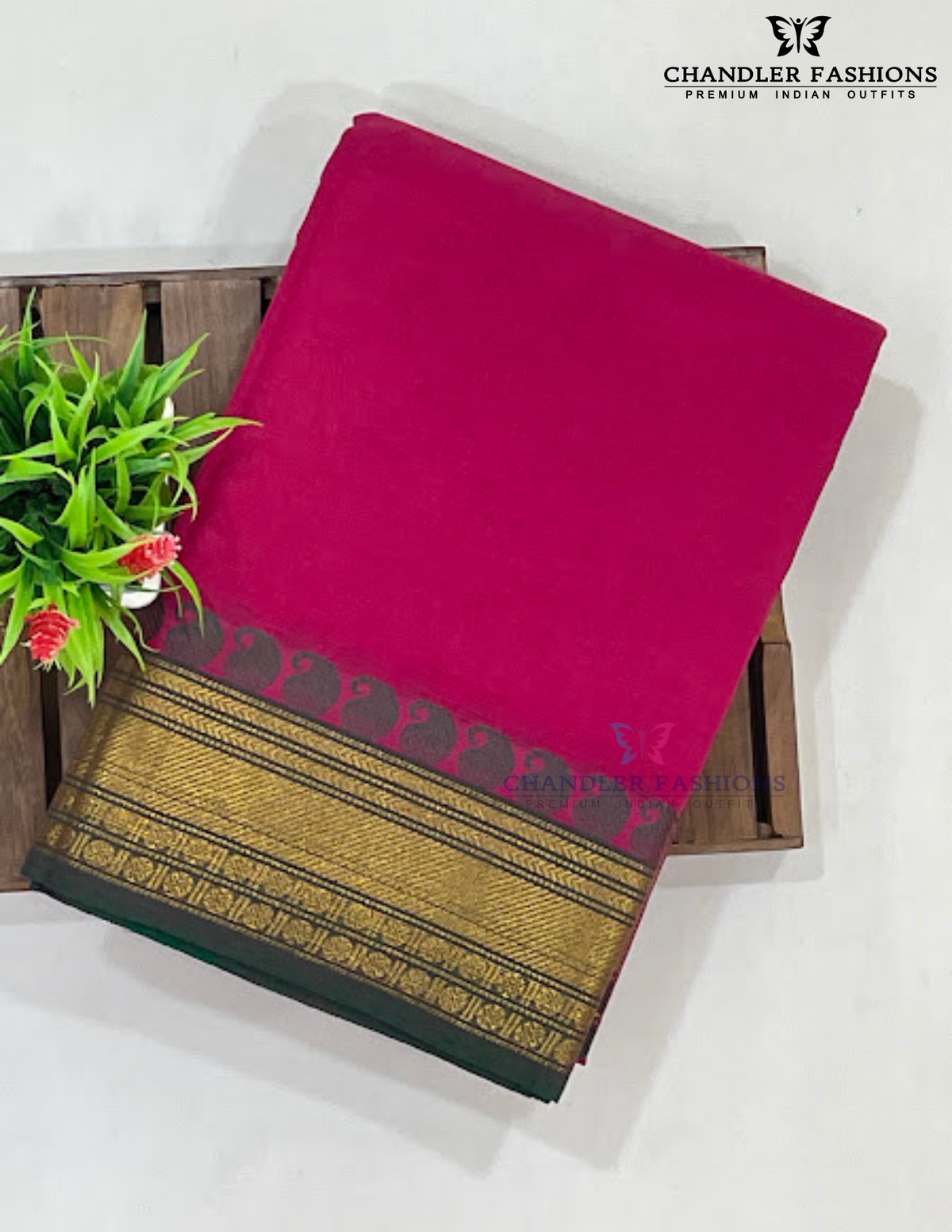 Alluring Pink Color Silk Cotton With Gold Zari Border Saree Near Me