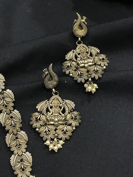 Brass Necklace With Earrings in USA
