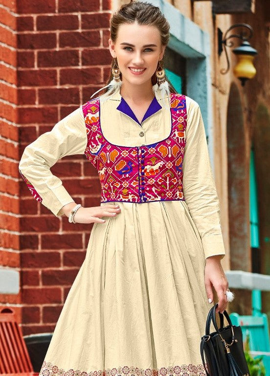 Full Sleeve Dress With Embroidered Sleeveless Multicolor Overcoat Near Me
