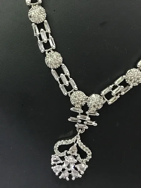 American White Stone With Pendant Necklace Set In Prescott 