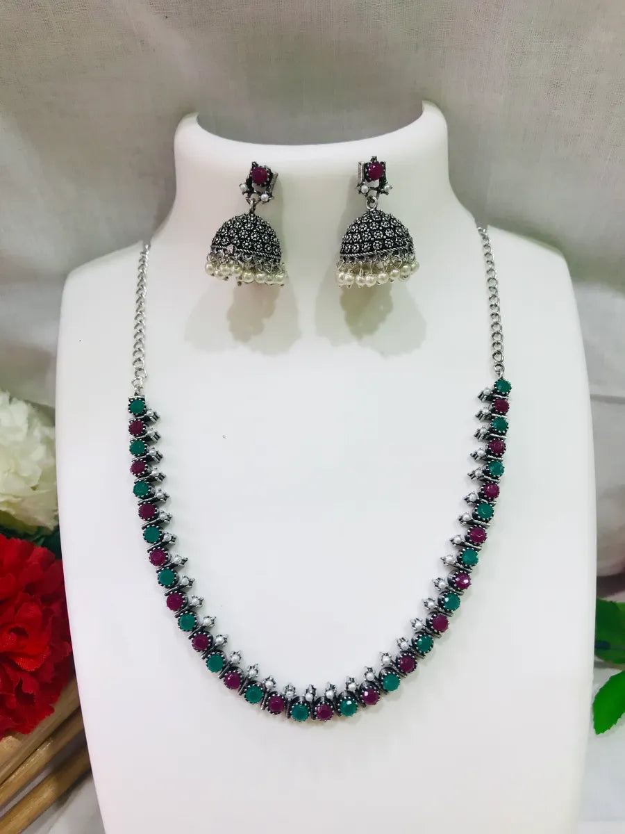 Thin Oxidized Choker Chain And Earrings Set With Emerald And Ruby Stones