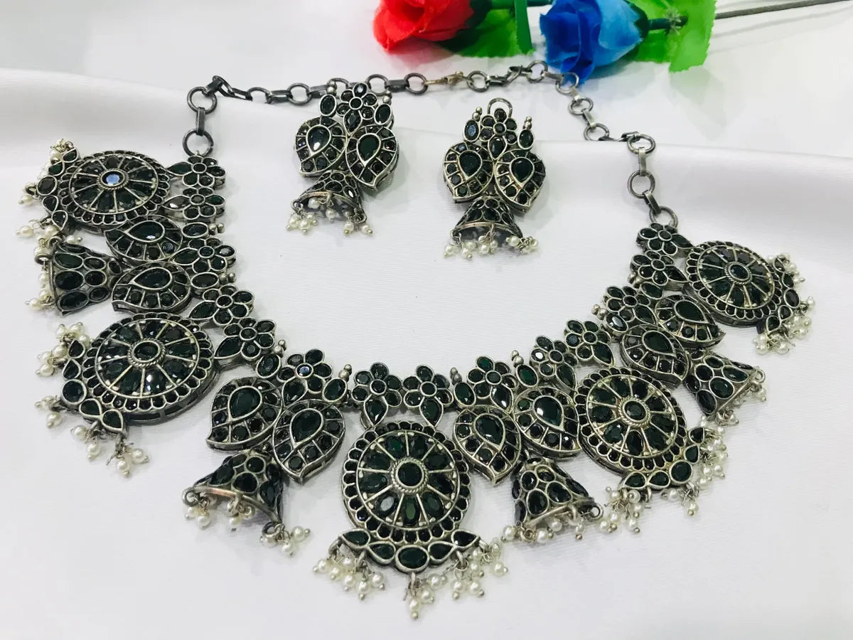 Oxidized Silver Plated Necklace With Earrings In Tempe