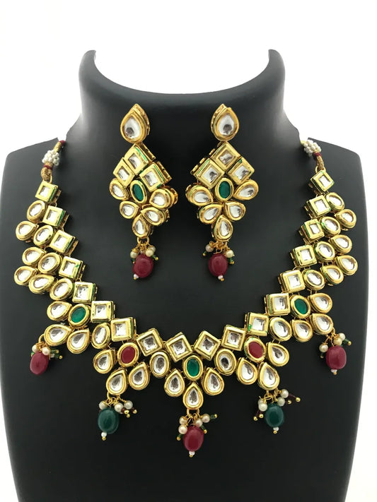 Red And Emerald Gold Tone Matte Finished Antique Gold Necklace Set