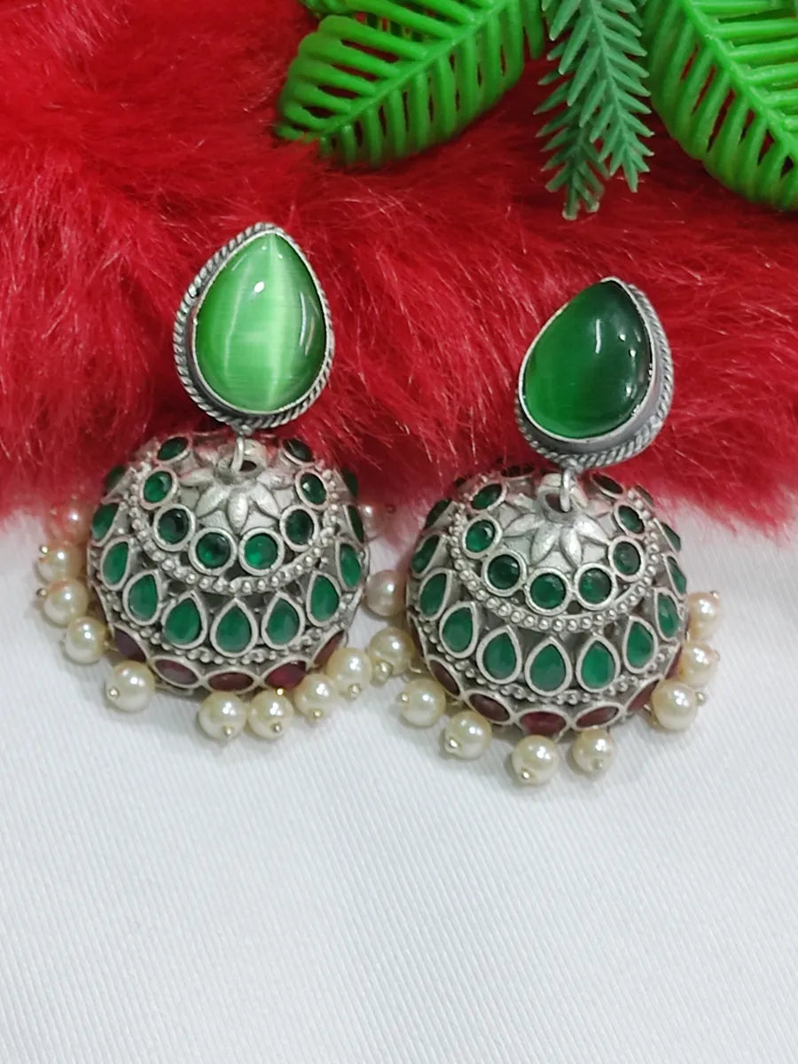Oxidized Pearl Beaded jhmuka Earrings In Cotton Wood