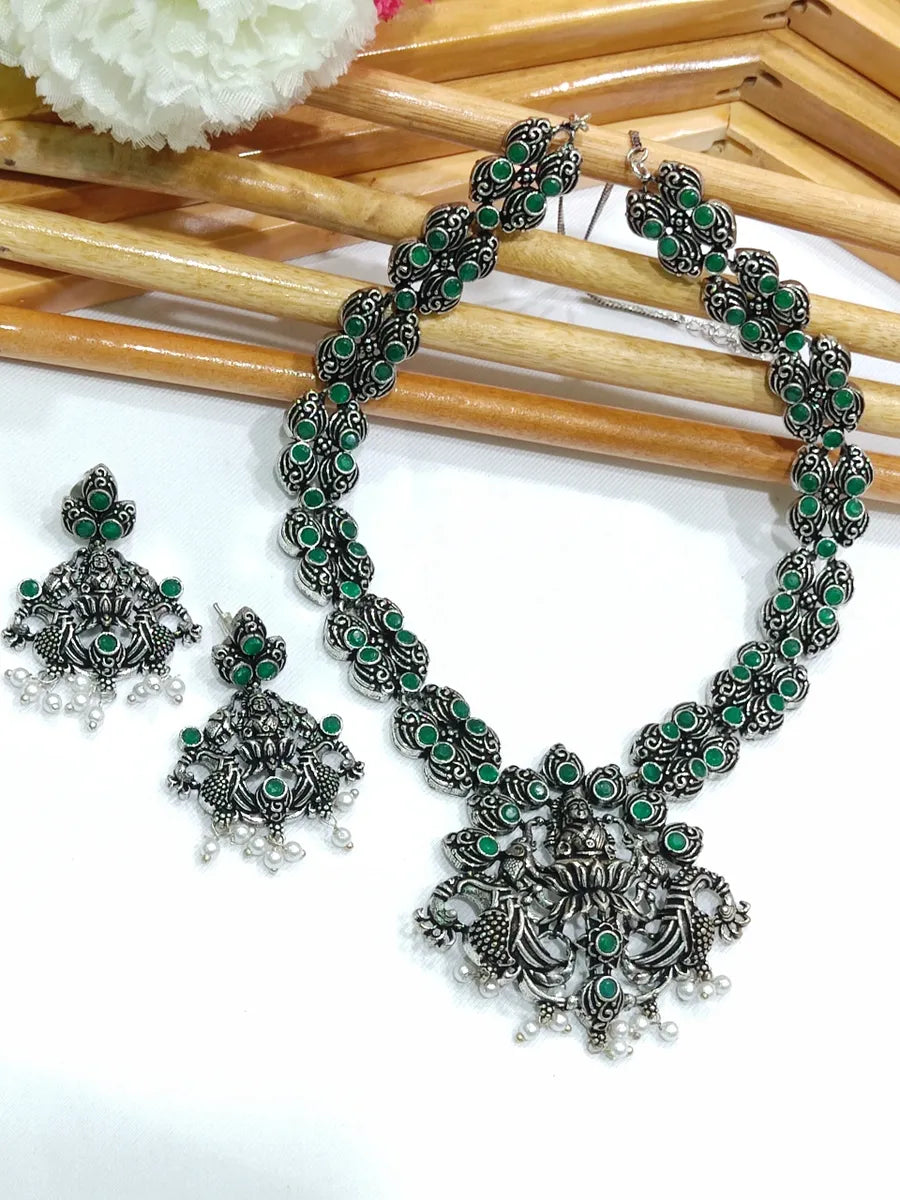 Simple Oxidized Silver Necklace With Earrings